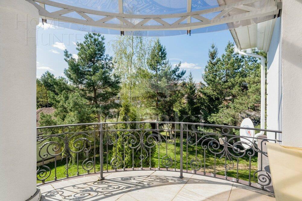 2-этажный коттедж 700 м² с отделкой