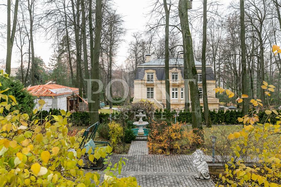 2-этажный коттедж 631 м² с отделкой