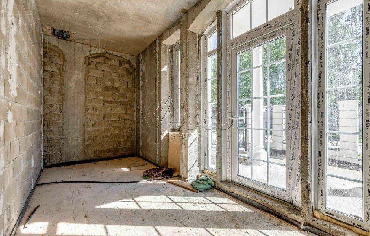 2-этажный коттедж 240 м² без отделки