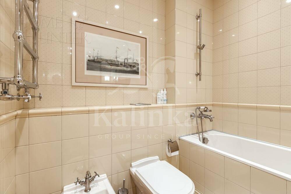 8-КОМН. КВАРТИРА С ОТДЕЛКОЙ 443.4 М² НА 1 ЭТАЖЕ