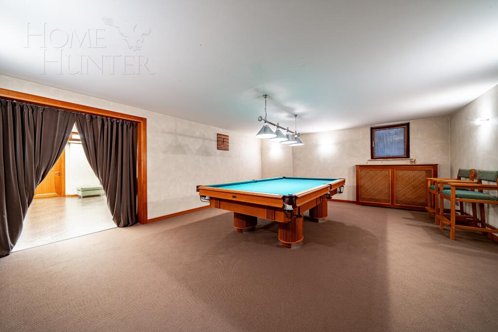 2-этажный коттедж 1 400 м² с отделкой