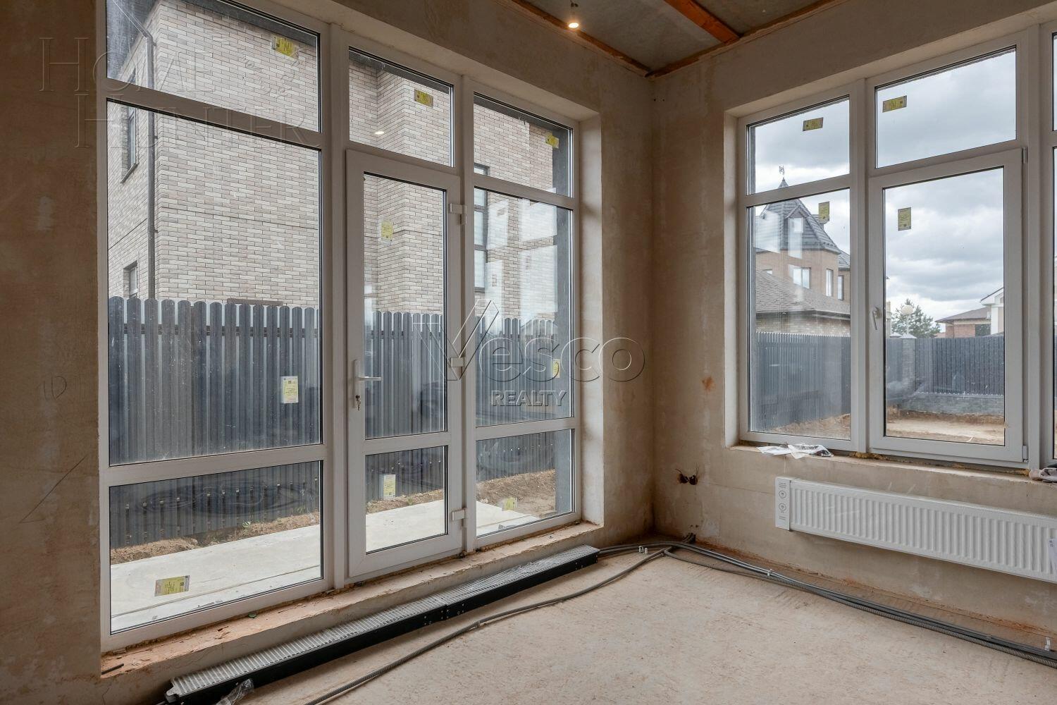 2-этажный коттедж 302 м² без отделки