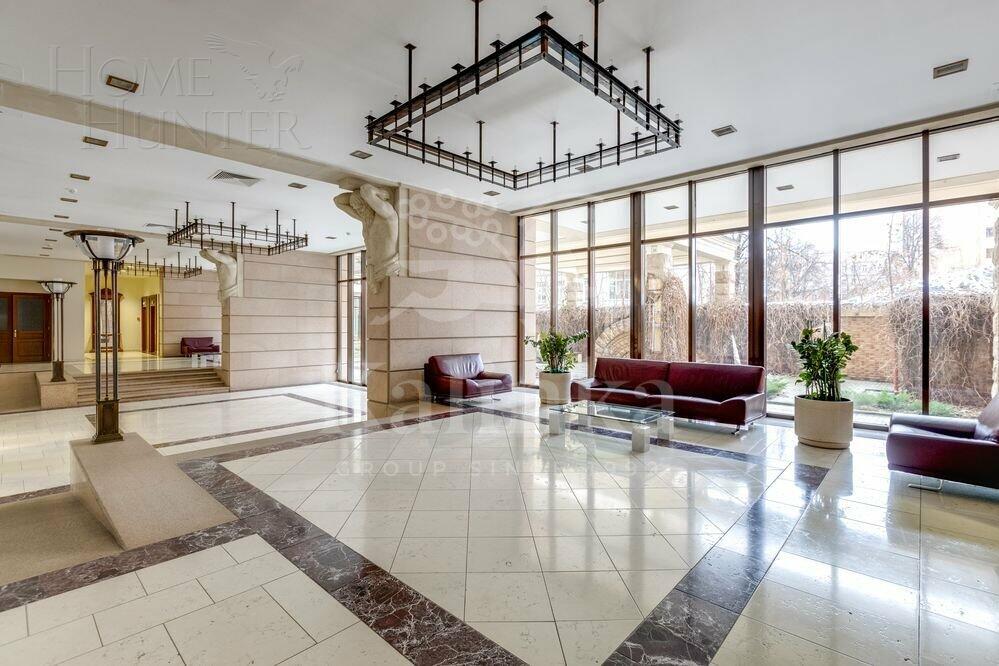 8-КОМН. КВАРТИРА С ОТДЕЛКОЙ 443.4 М² НА 1 ЭТАЖЕ