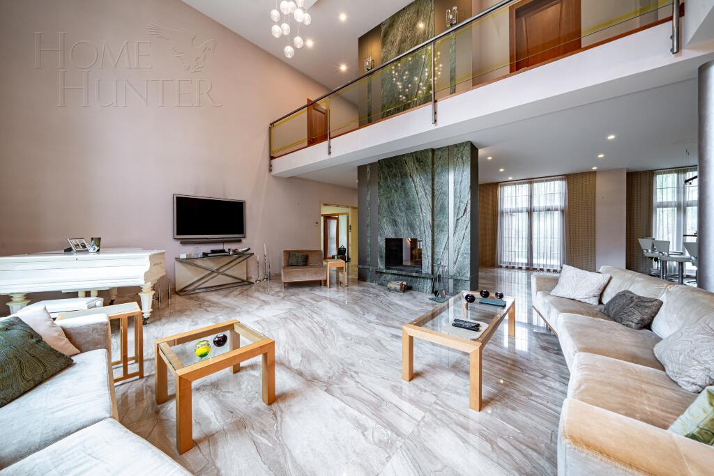 2-этажный коттедж 1 400 м² с отделкой