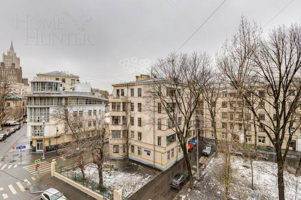 8-КОМН. КВАРТИРА С ОТДЕЛКОЙ 443.4 М² НА 1 ЭТАЖЕ