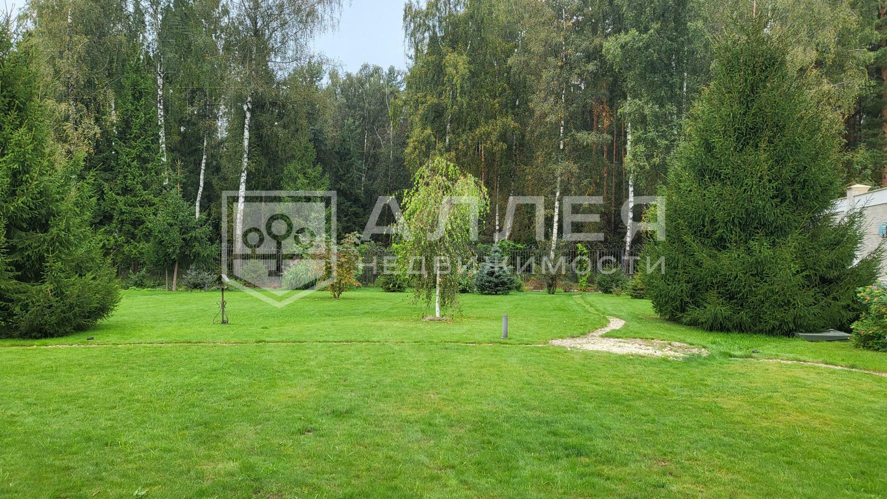 2-этажный коттедж 220 м² с отделкой