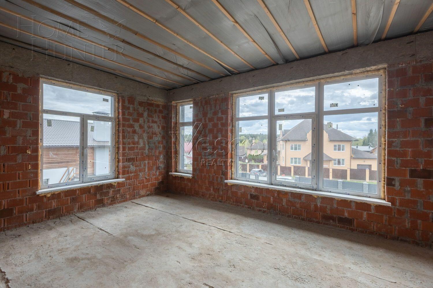 2-этажный коттедж 273 м² без отделки