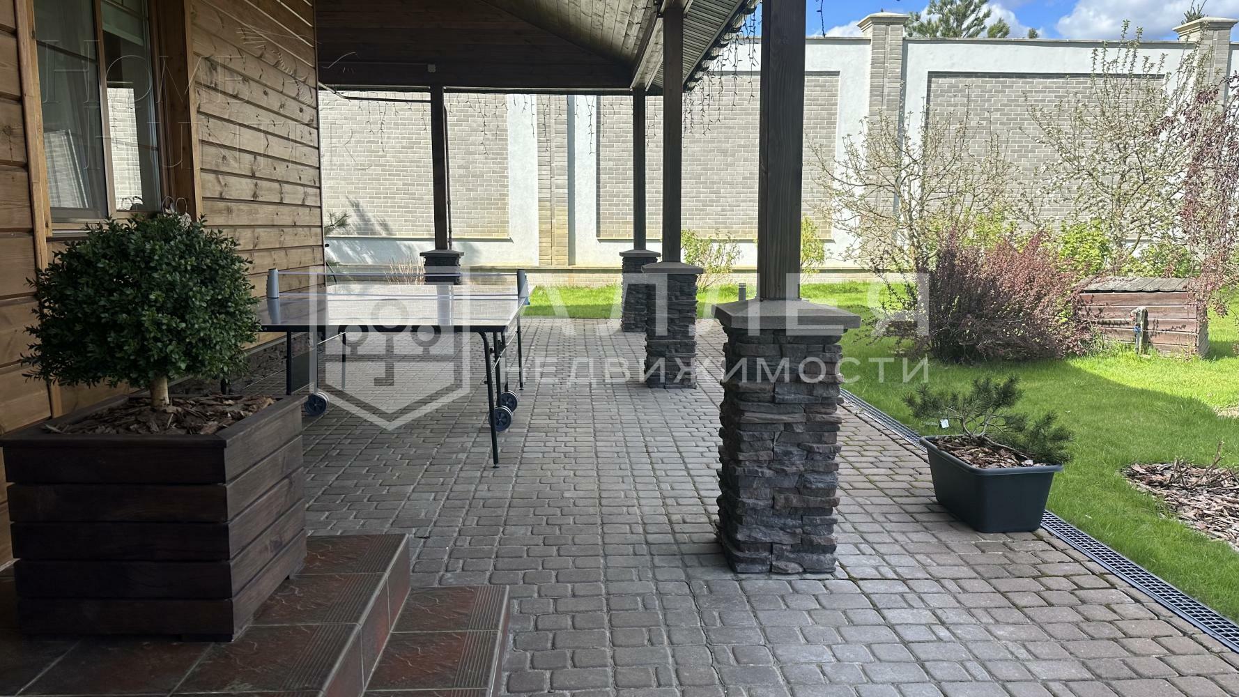 2-этажный коттедж 220 м² с отделкой