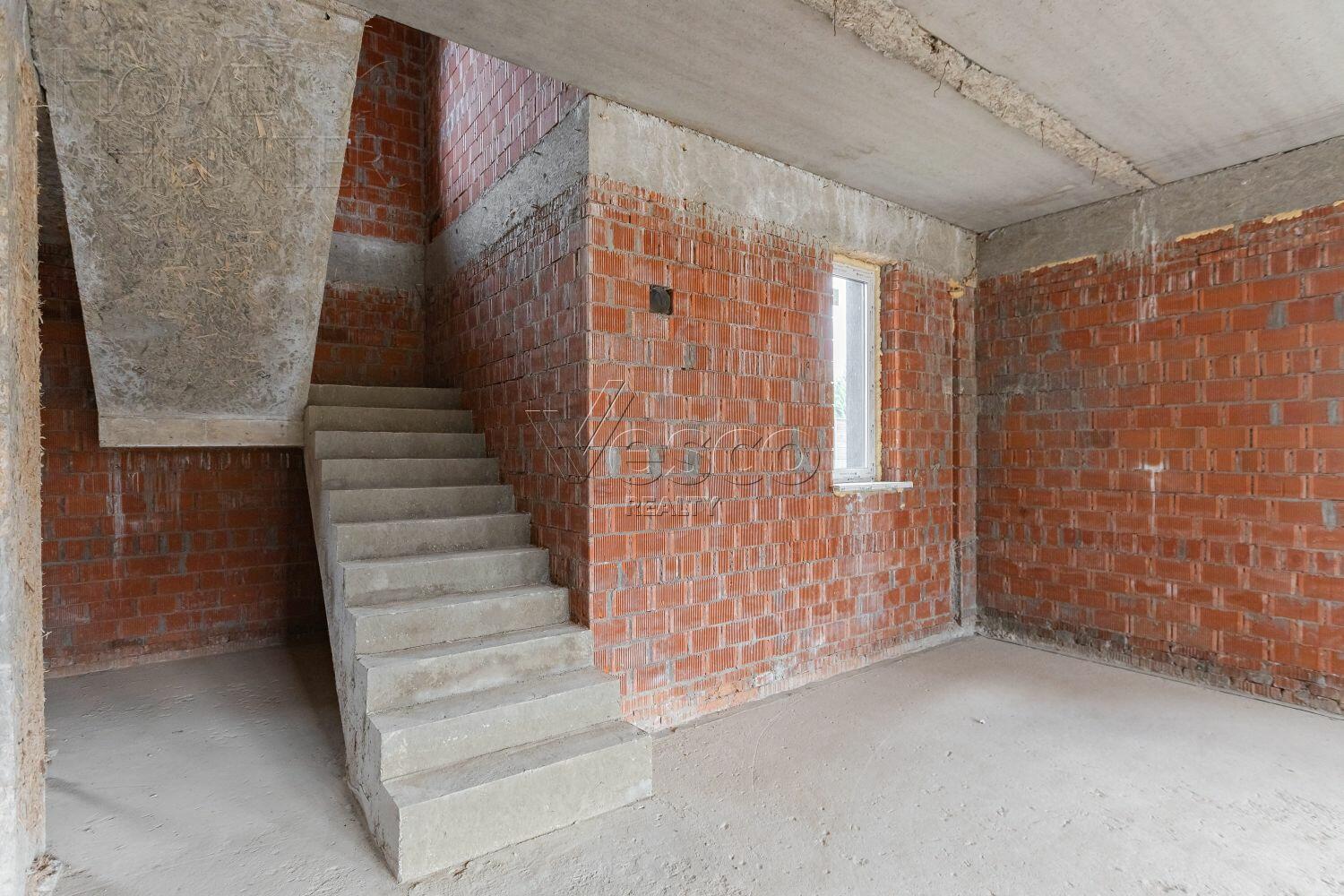 2-этажный коттедж 273 м² без отделки