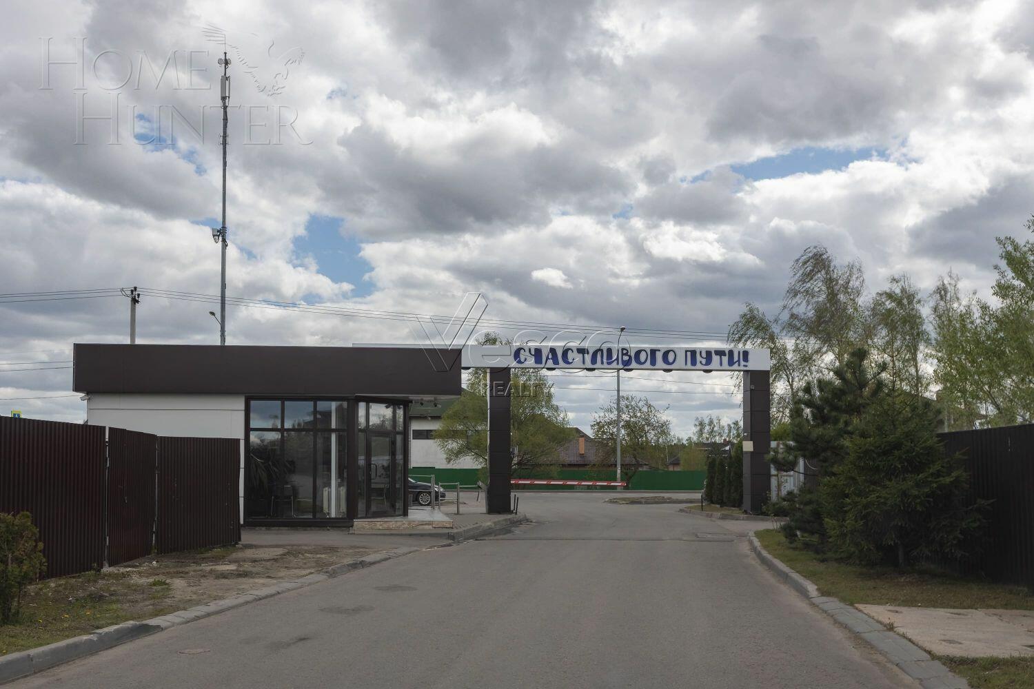 2-этажный коттедж 302 м² без отделки