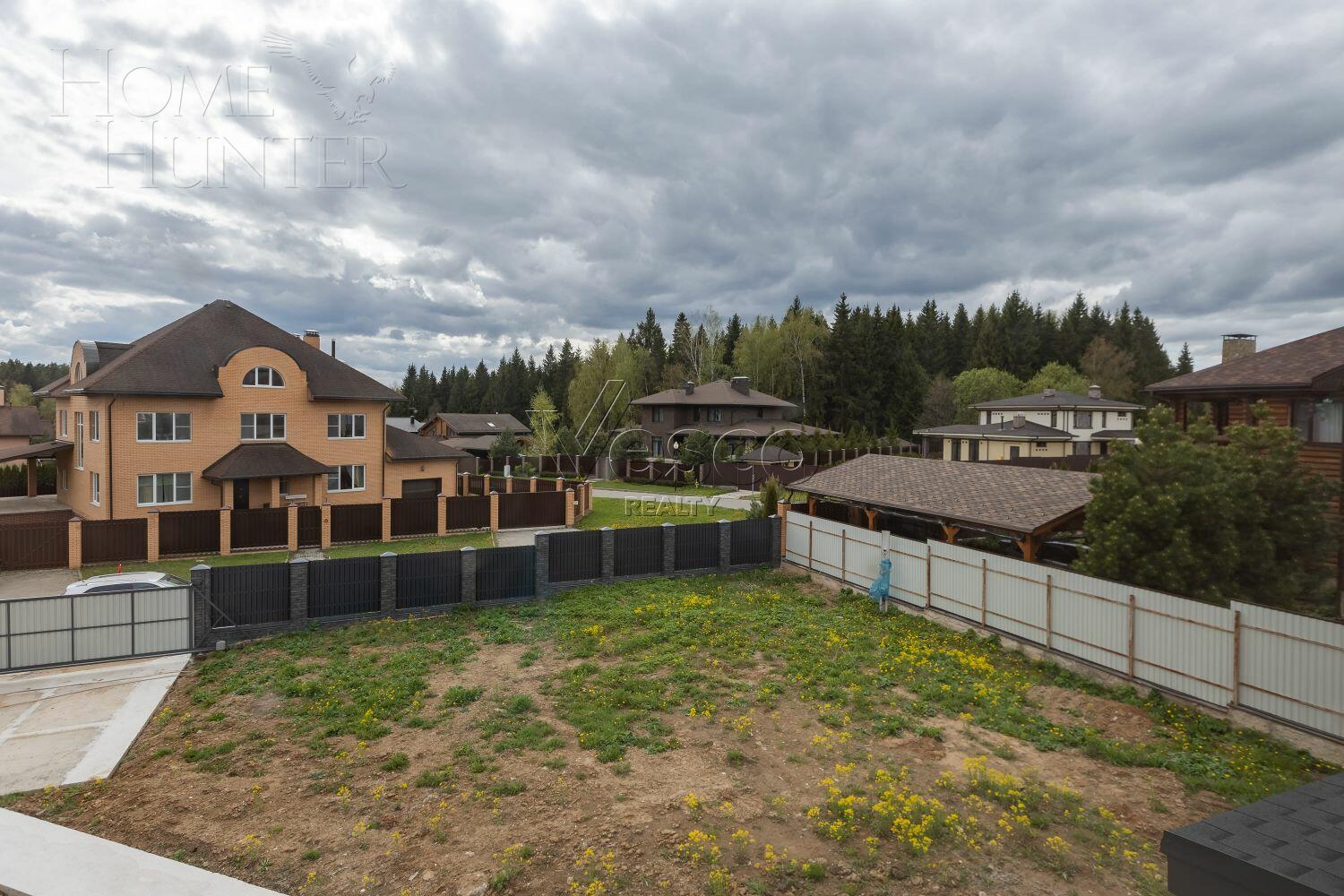 2-этажный коттедж 273 м² без отделки