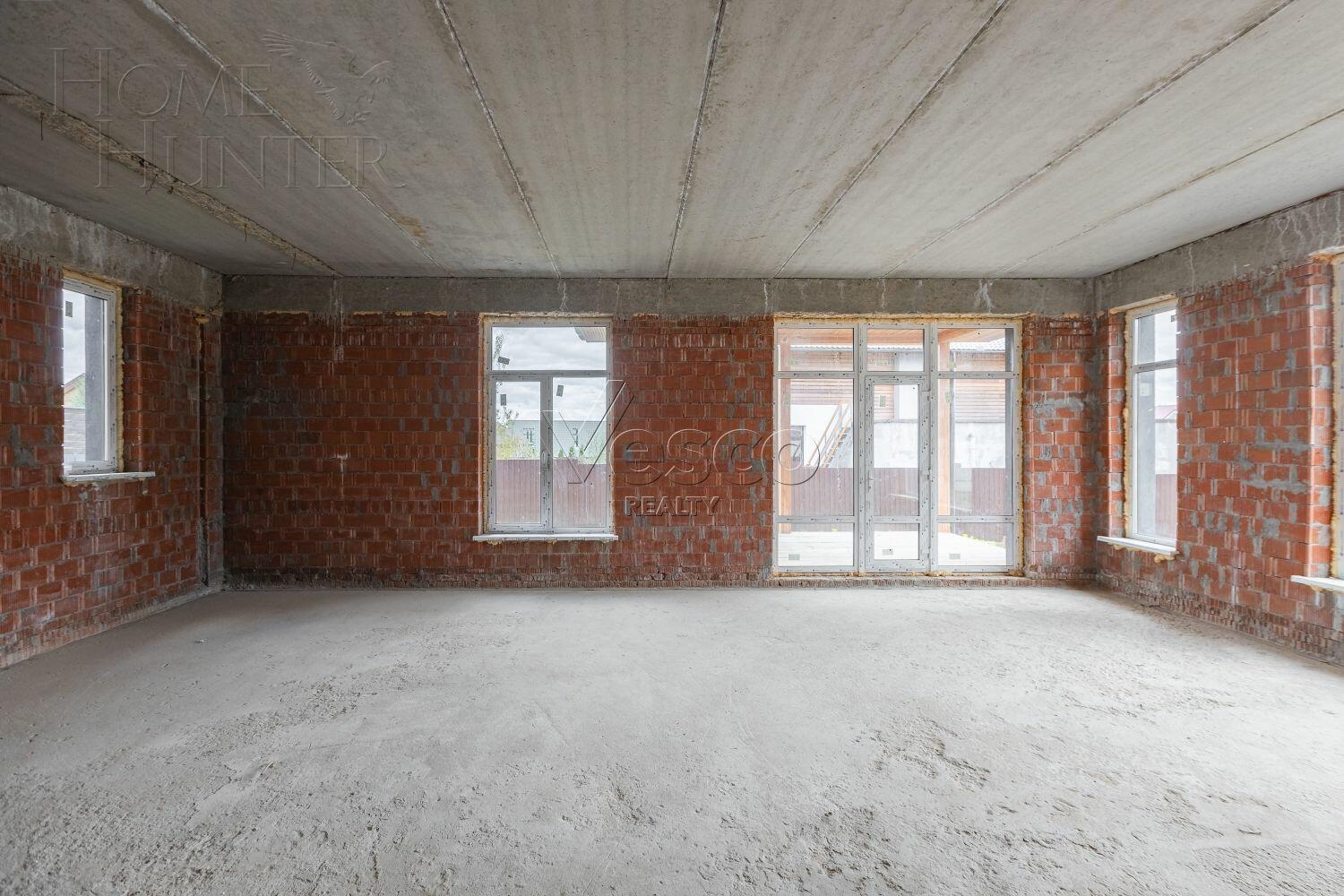 2-этажный коттедж 273 м² без отделки