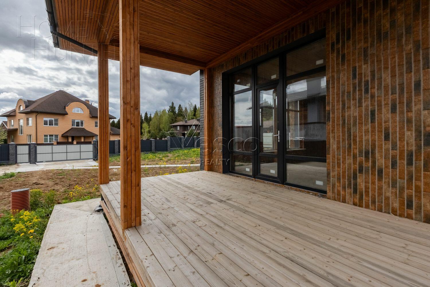 2-этажный коттедж 273 м² без отделки