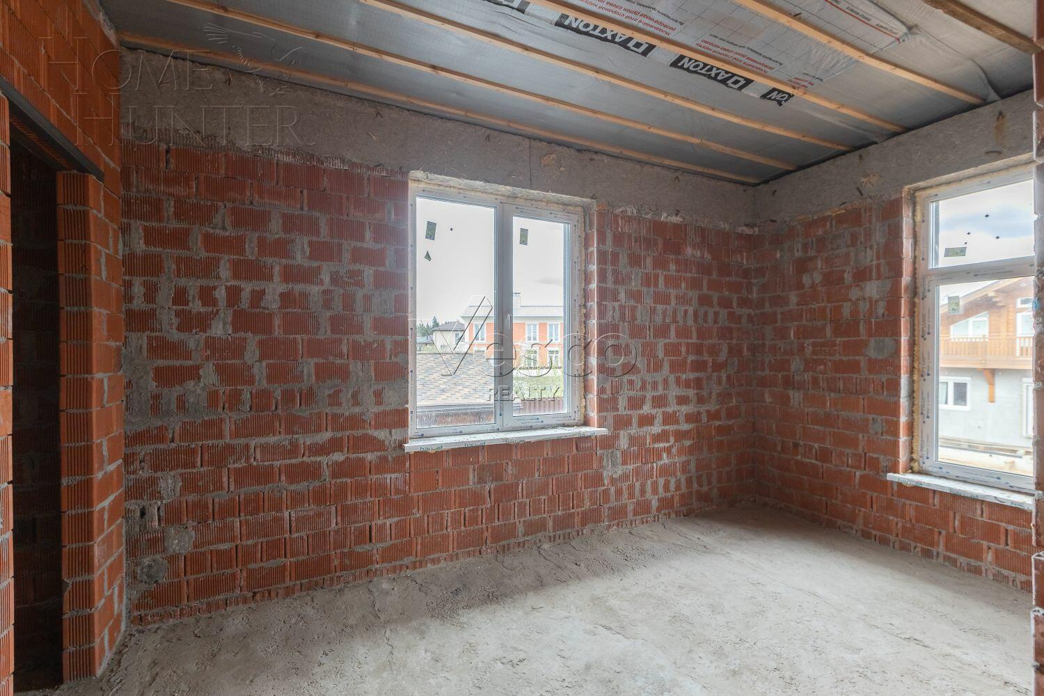 2-этажный коттедж 273 м² без отделки