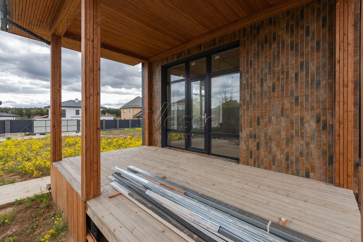 2-этажный коттедж 273 м² без отделки