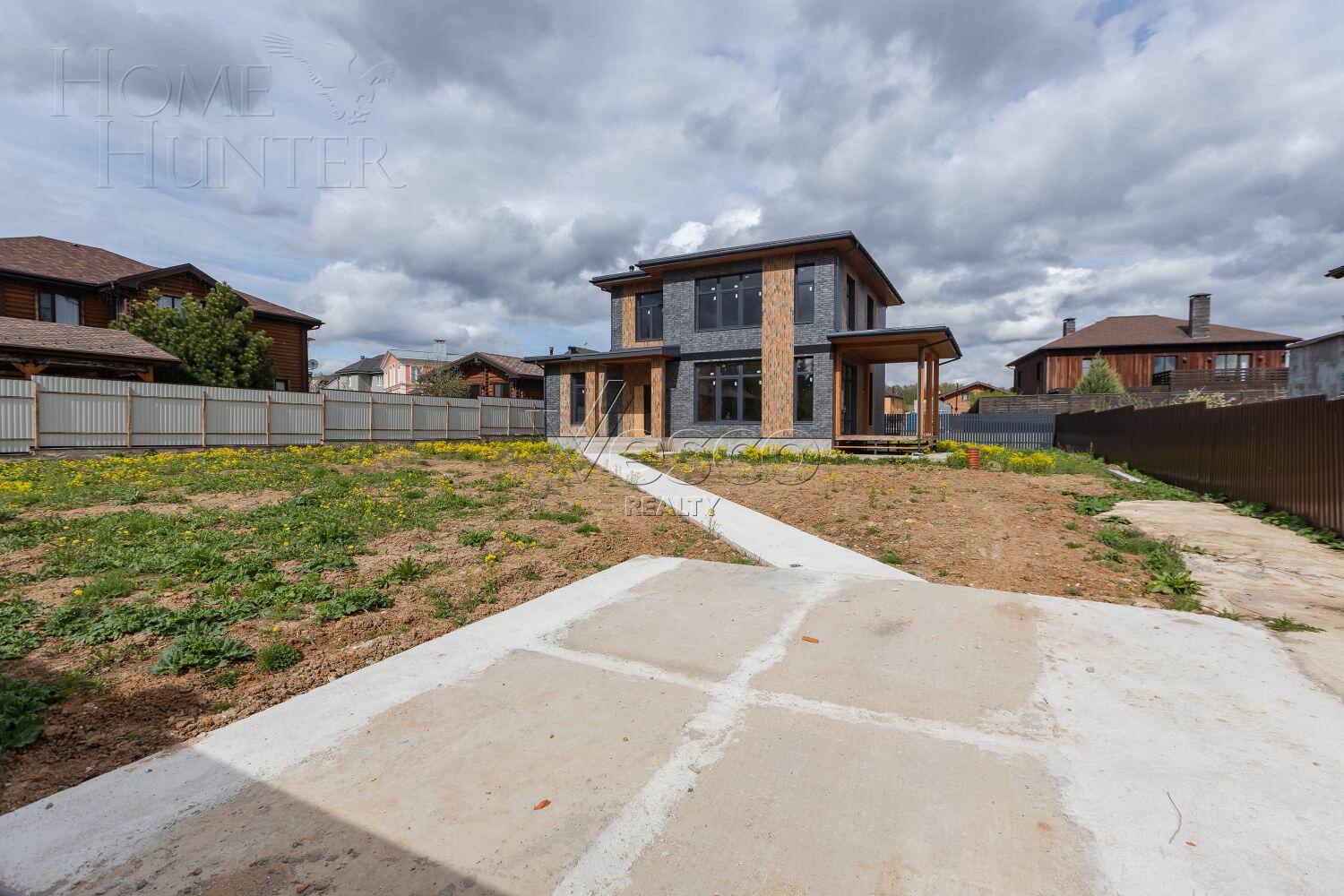 2-этажный коттедж 273 м² без отделки