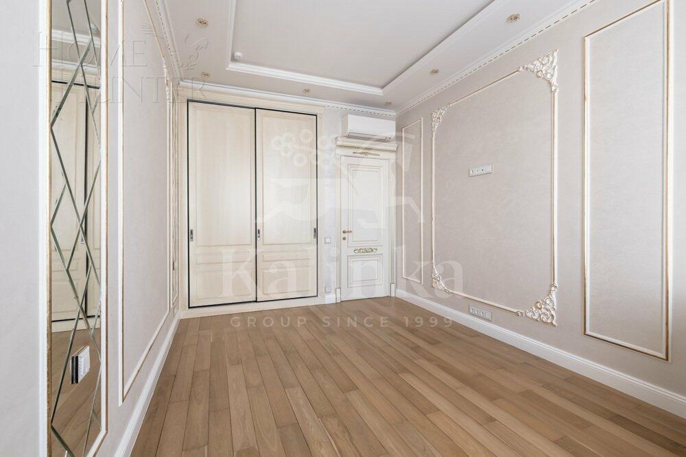 3-КОМН. КВАРТИРА С ОТДЕЛКОЙ 90 М² НА 20 ЭТАЖЕ