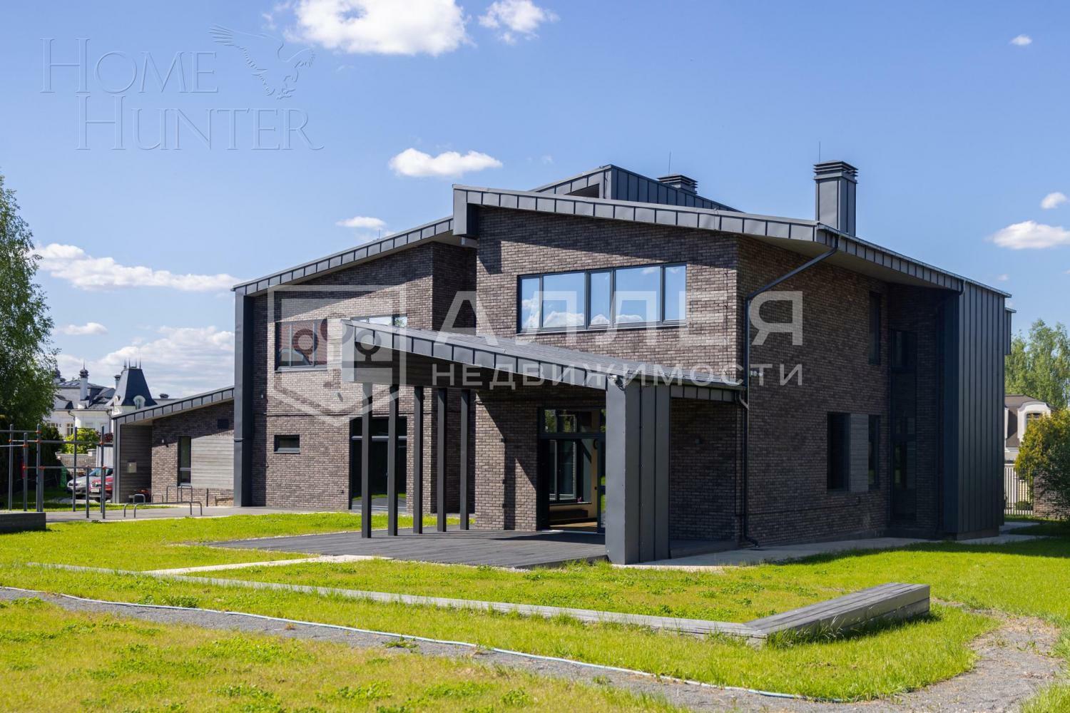 2-этажный коттедж 647 м² с отделкой