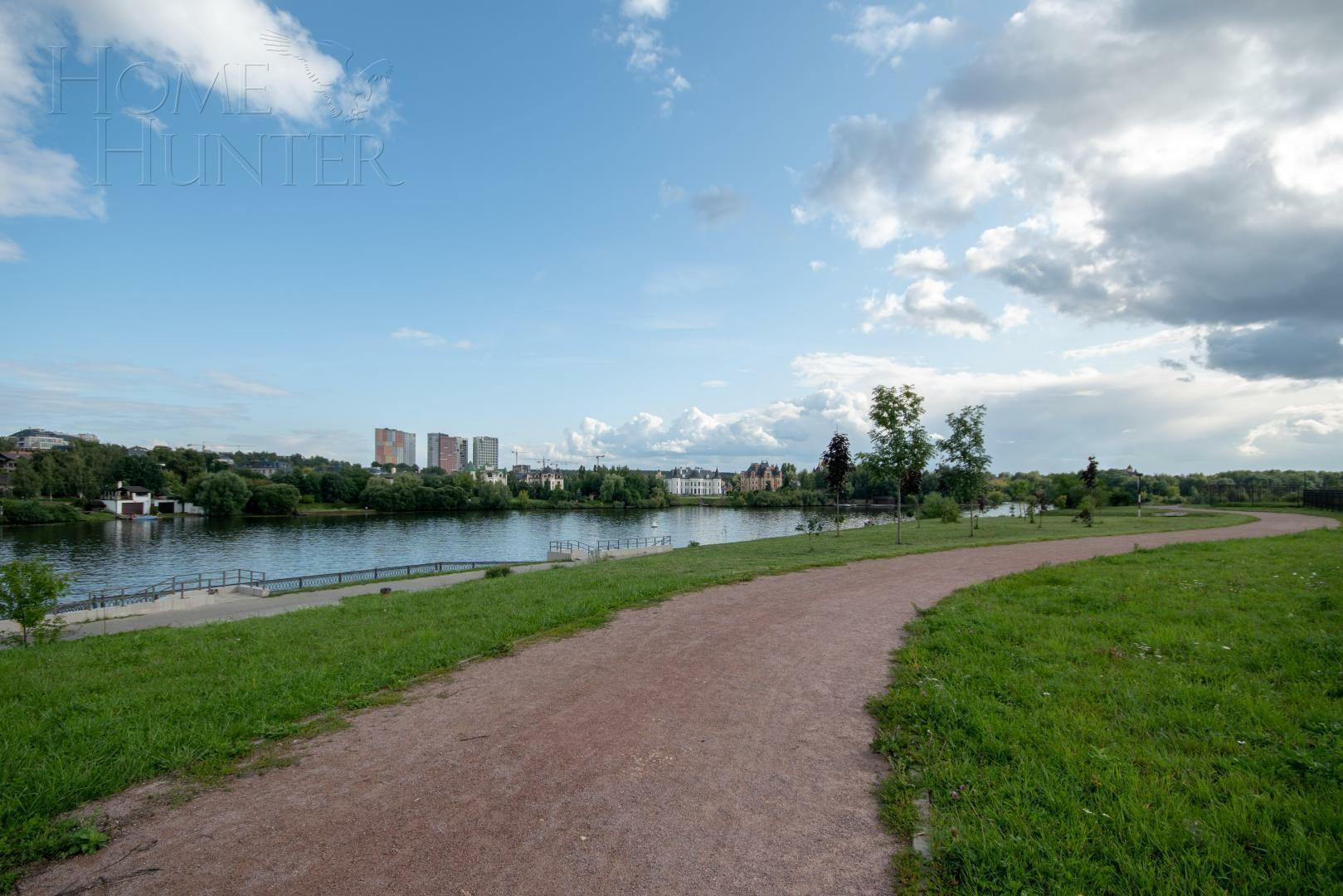 2-этажный коттедж 406 м² без отделки