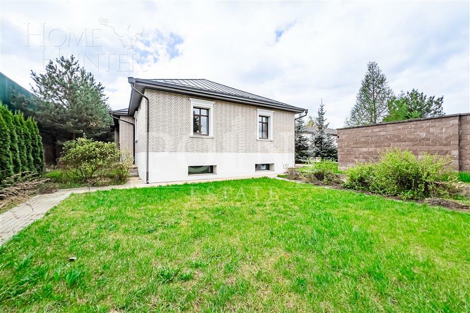 1-этажный коттедж 1 000 м² с отделкой