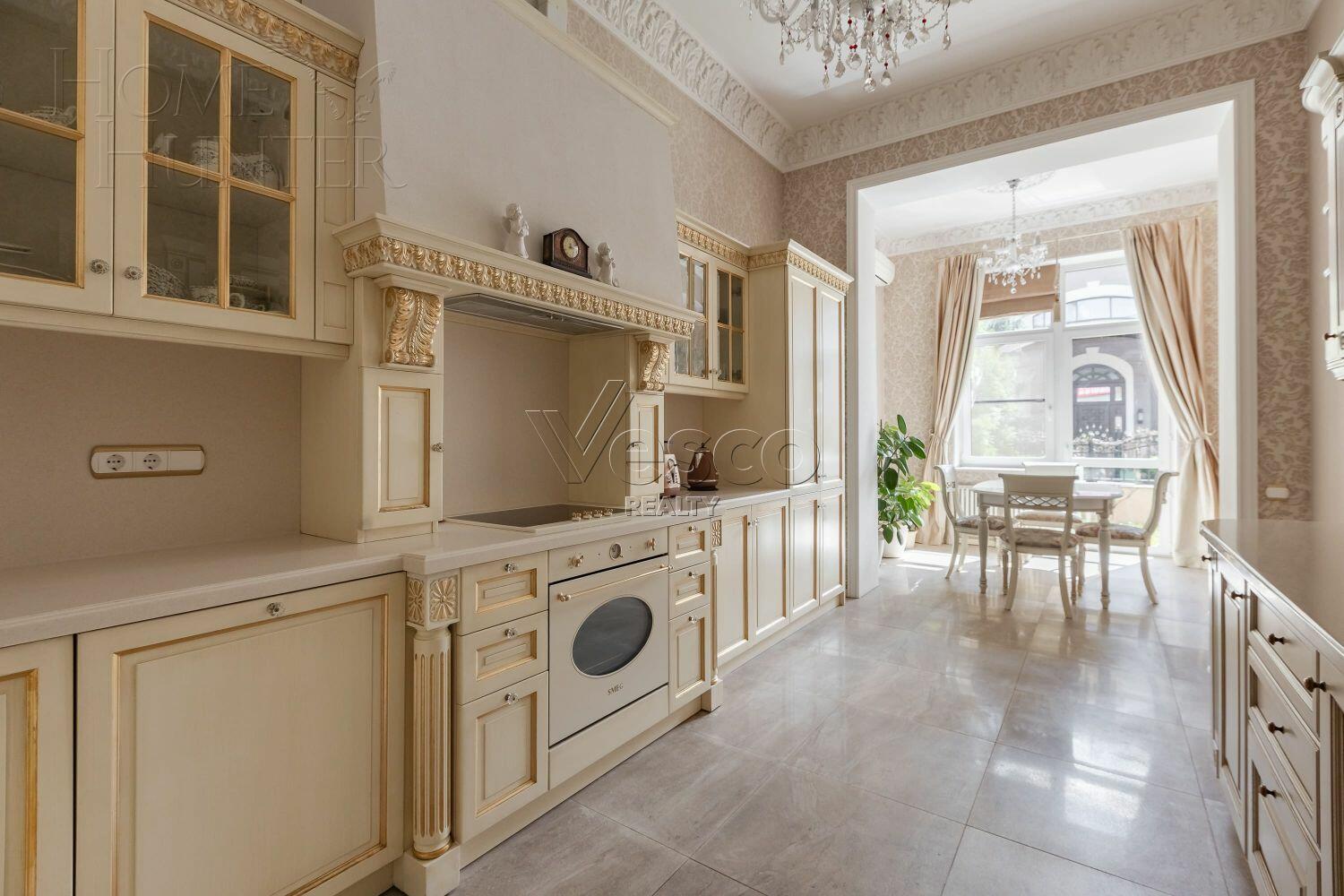 2-этажный таунхаус 267 м² с отделкой