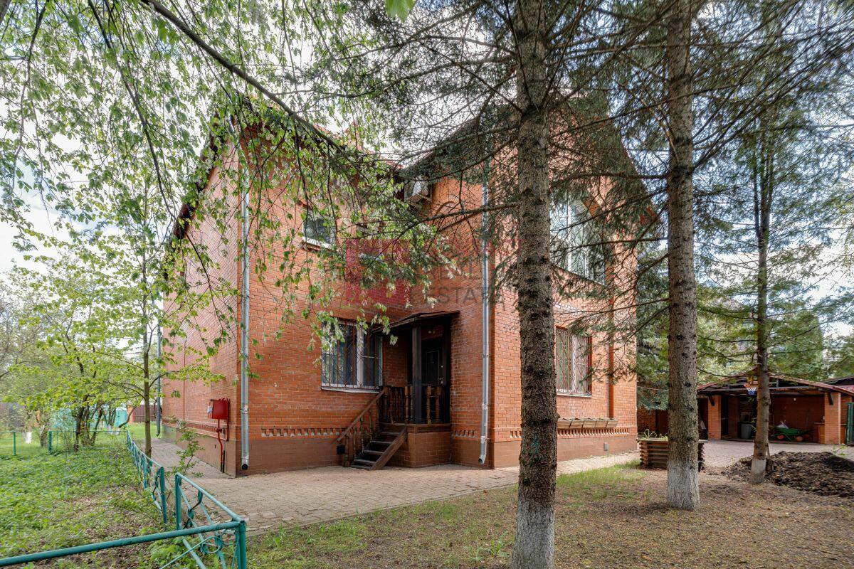 2-этажный коттедж 420 м² с отделкой