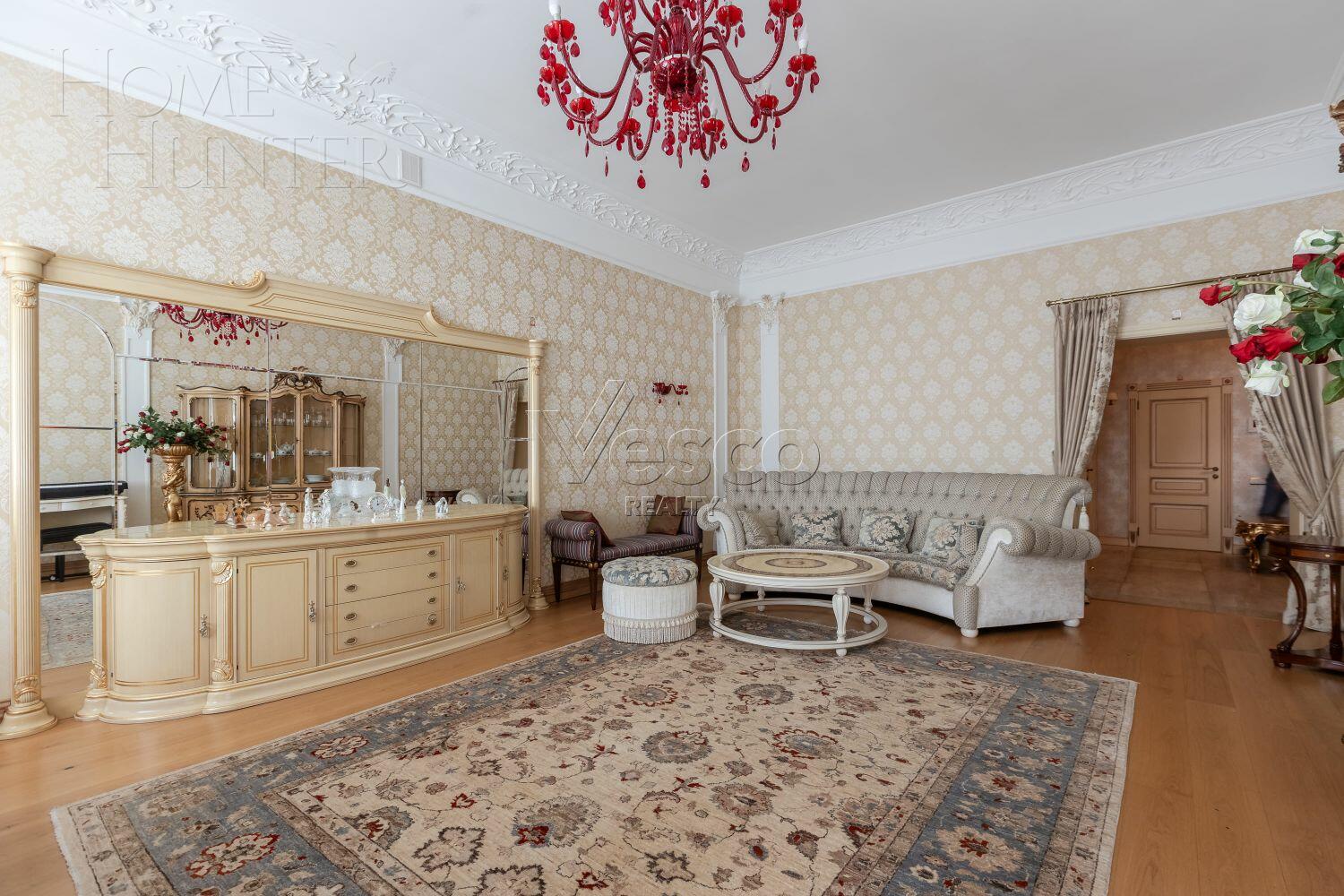 2-этажный таунхаус 267 м² с отделкой