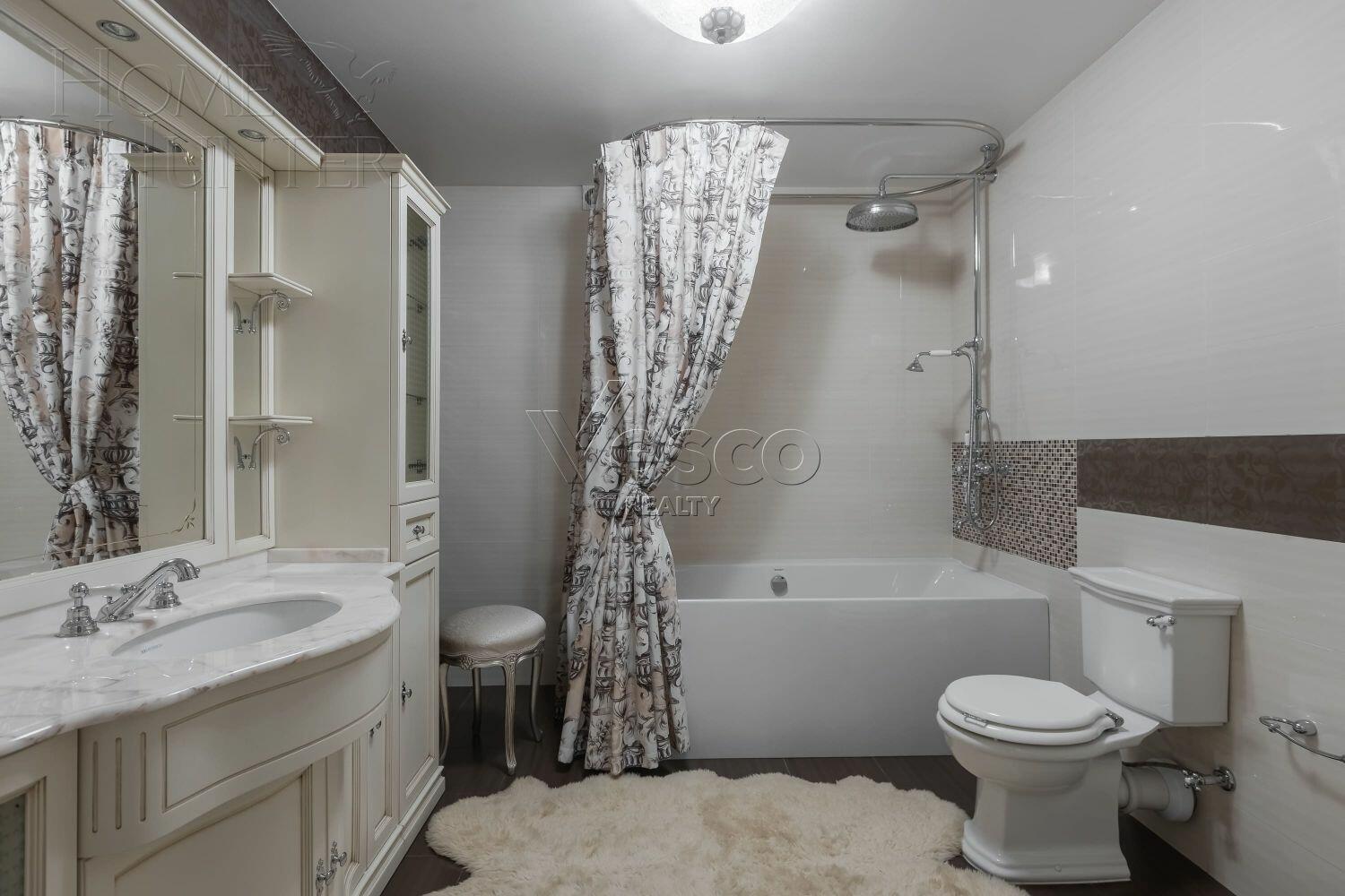 2-этажный таунхаус 267 м² с отделкой