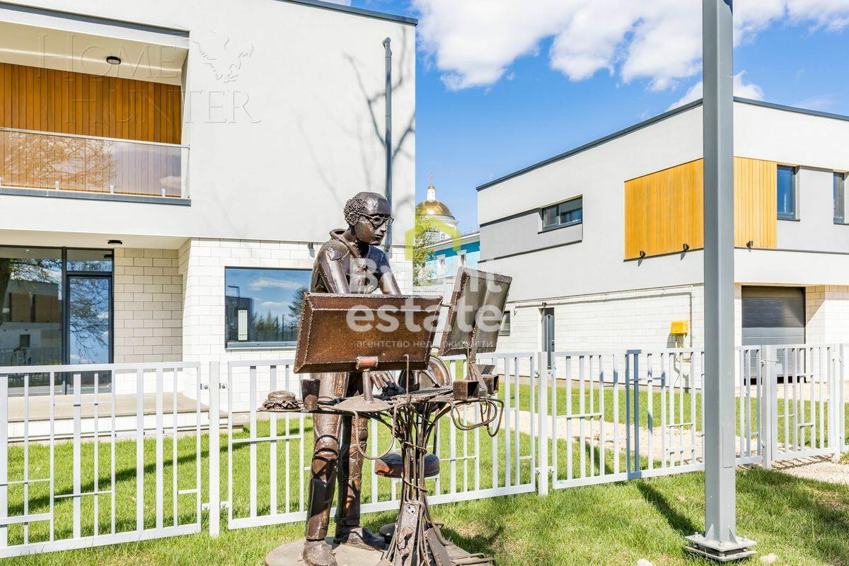 2-этажный коттедж 425 м² без отделки