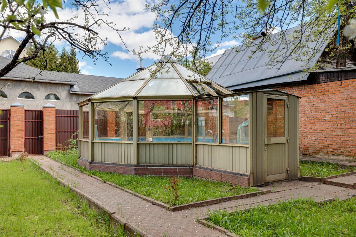 2-этажный коттедж 420 м² с отделкой