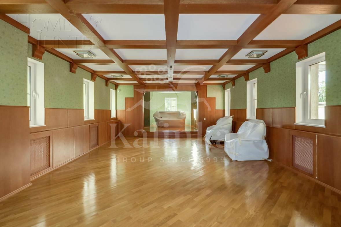 2-этажный коттедж 720 м² с отделкой