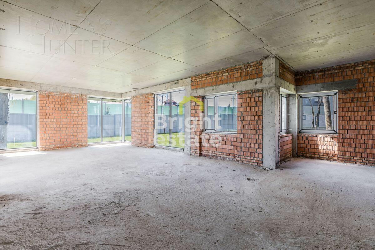 2-этажный коттедж 425 м² без отделки