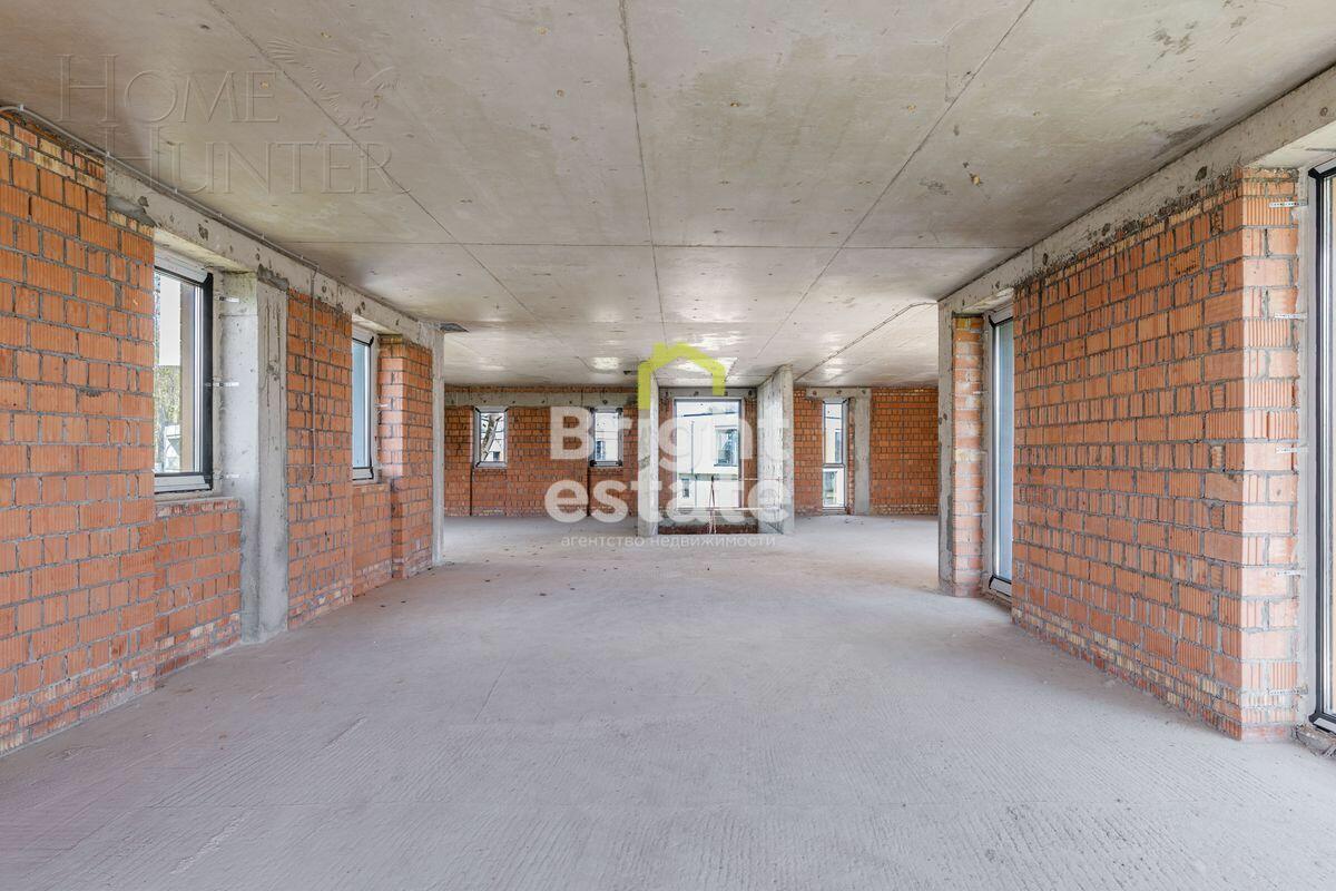 2-этажный коттедж 425 м² без отделки