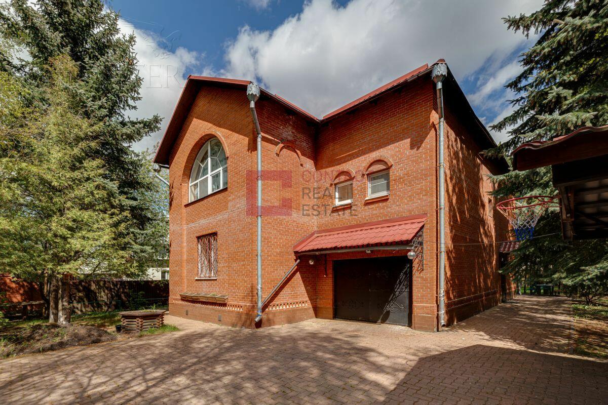 2-этажный коттедж 420 м² с отделкой