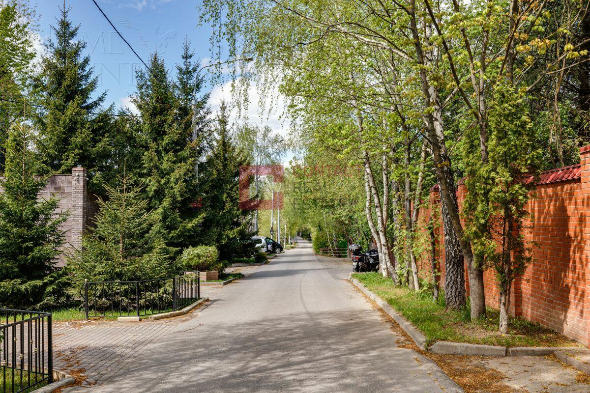 2-этажный коттедж 420 м² с отделкой