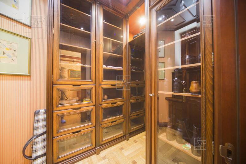 4-КОМН. ПЕНТХАУС С ОТДЕЛКОЙ 258 М² НА 11 ЭТАЖЕ