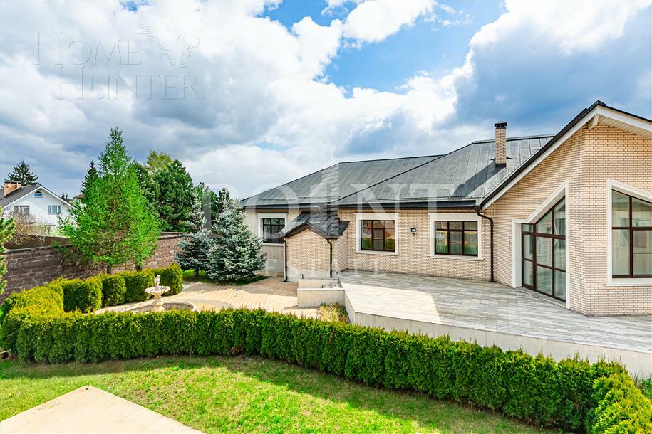 1-этажный коттедж 1 000 м² с отделкой