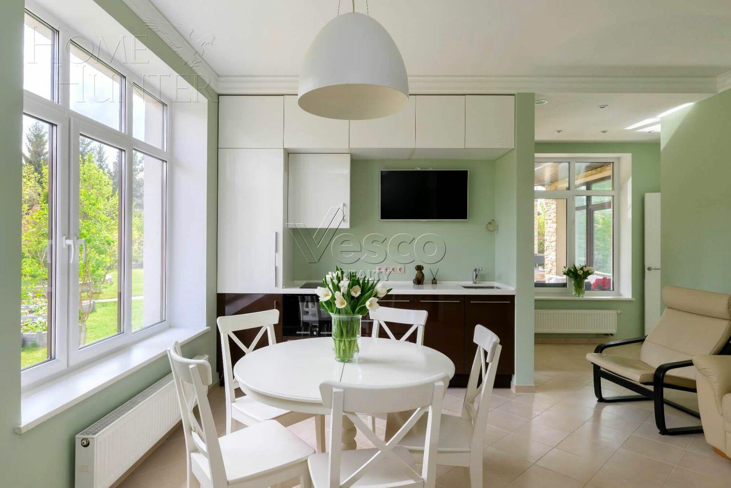 2-этажный коттедж 586 м² с отделкой