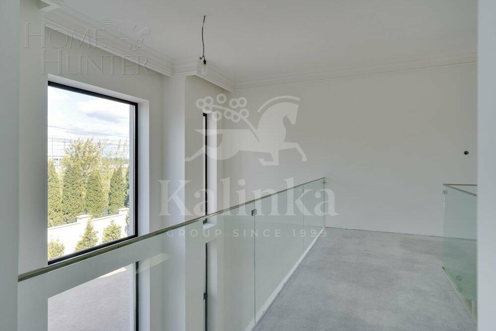 2-этажный коттедж 420 м² с отделкой
