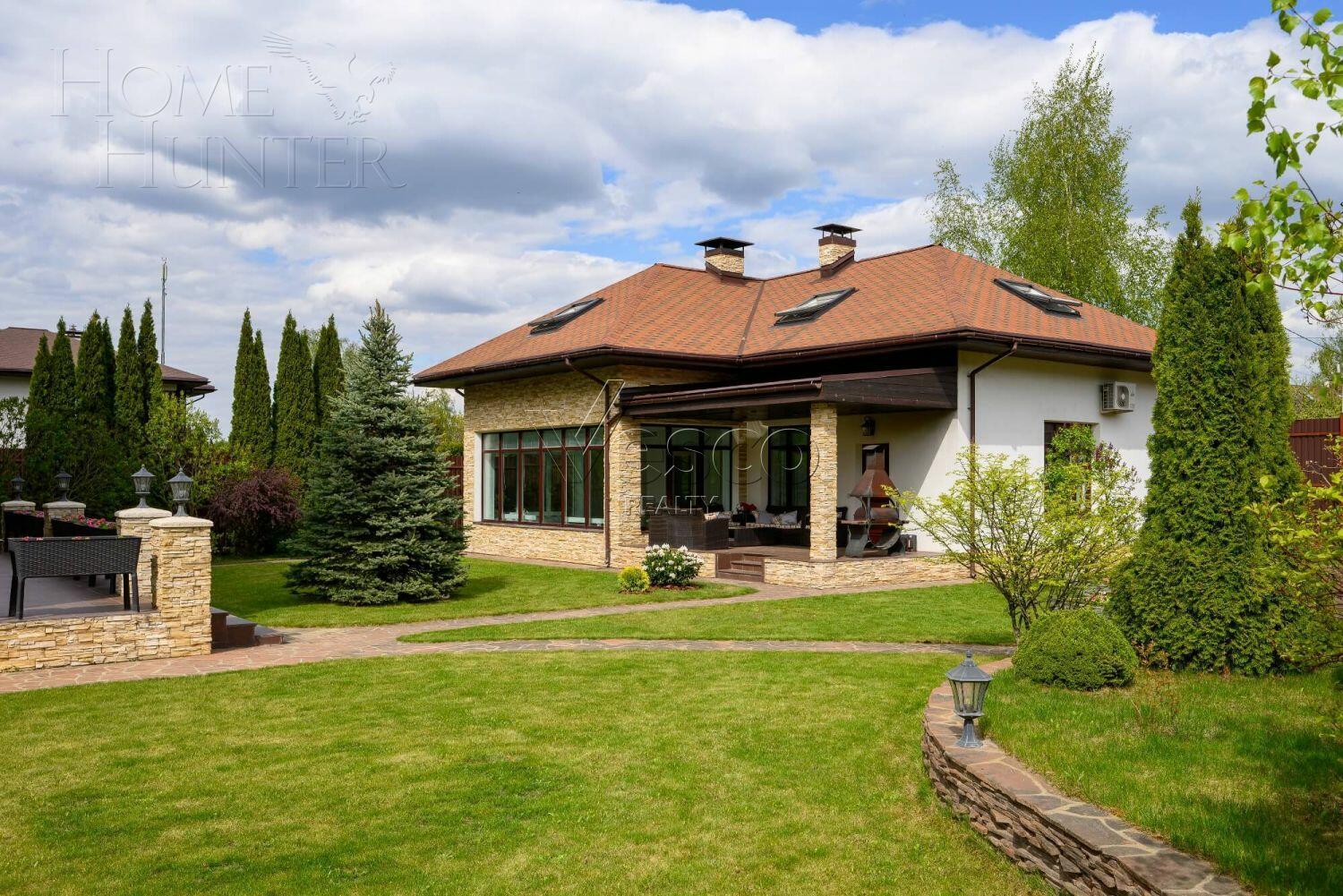 2-этажный коттедж 586 м² с отделкой