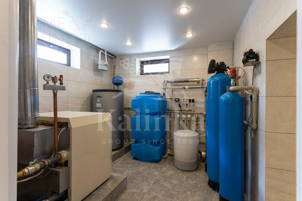 2-этажный коттедж 420 м² с отделкой