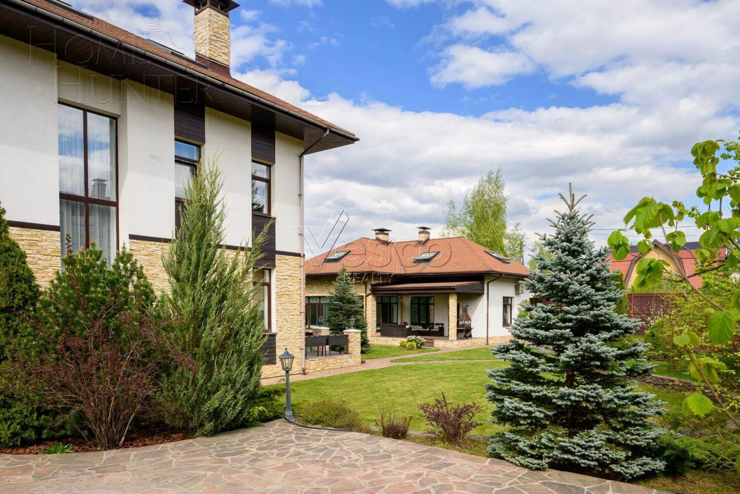 2-этажный коттедж 586 м² с отделкой