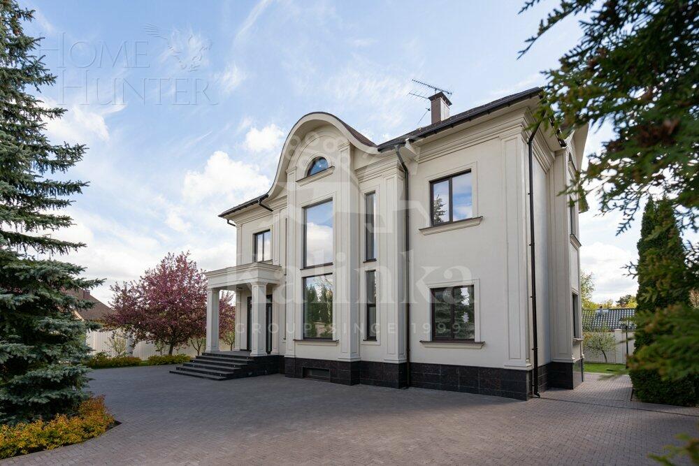 2-этажный коттедж 420 м² с отделкой