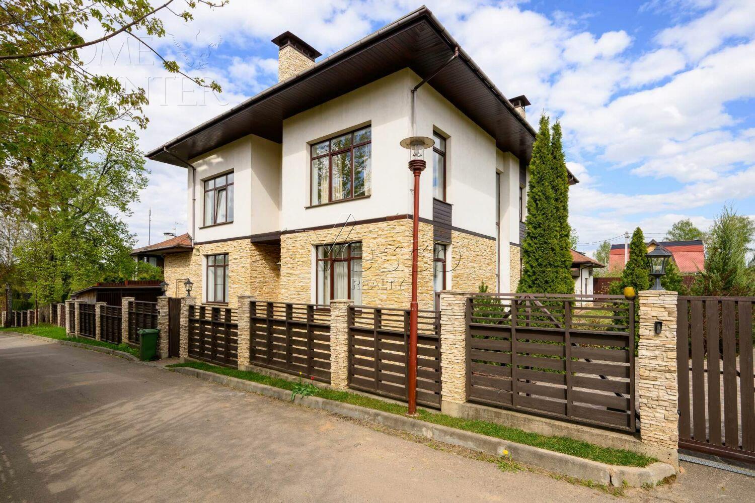 2-этажный коттедж 586 м² с отделкой