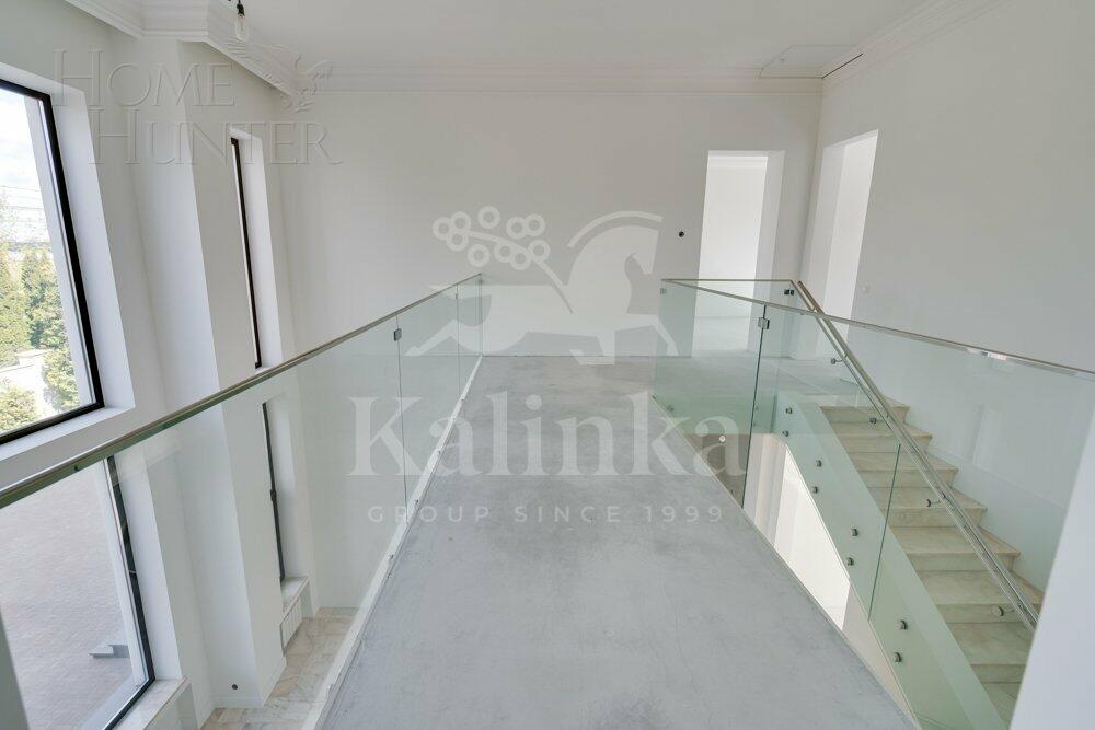 2-этажный коттедж 420 м² с отделкой