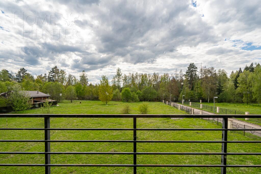 2-этажный коттедж 333 м² без отделки