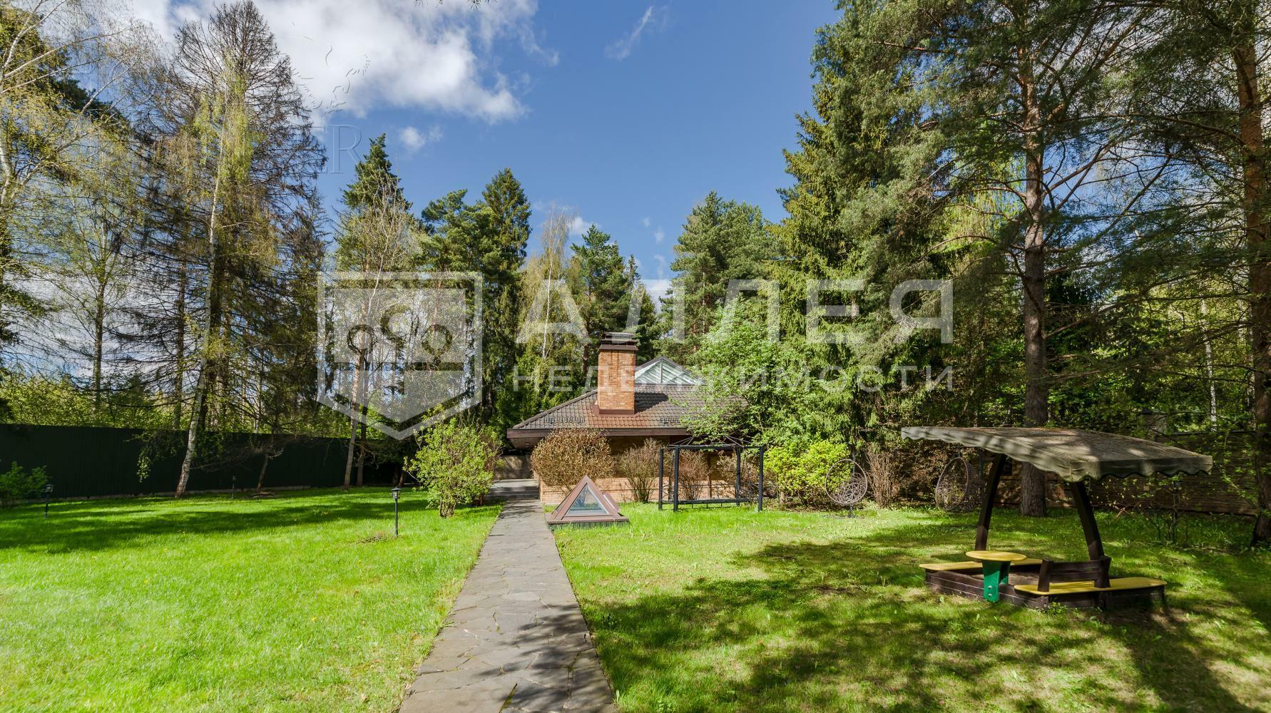 2-этажный коттедж 1 400 м² с отделкой