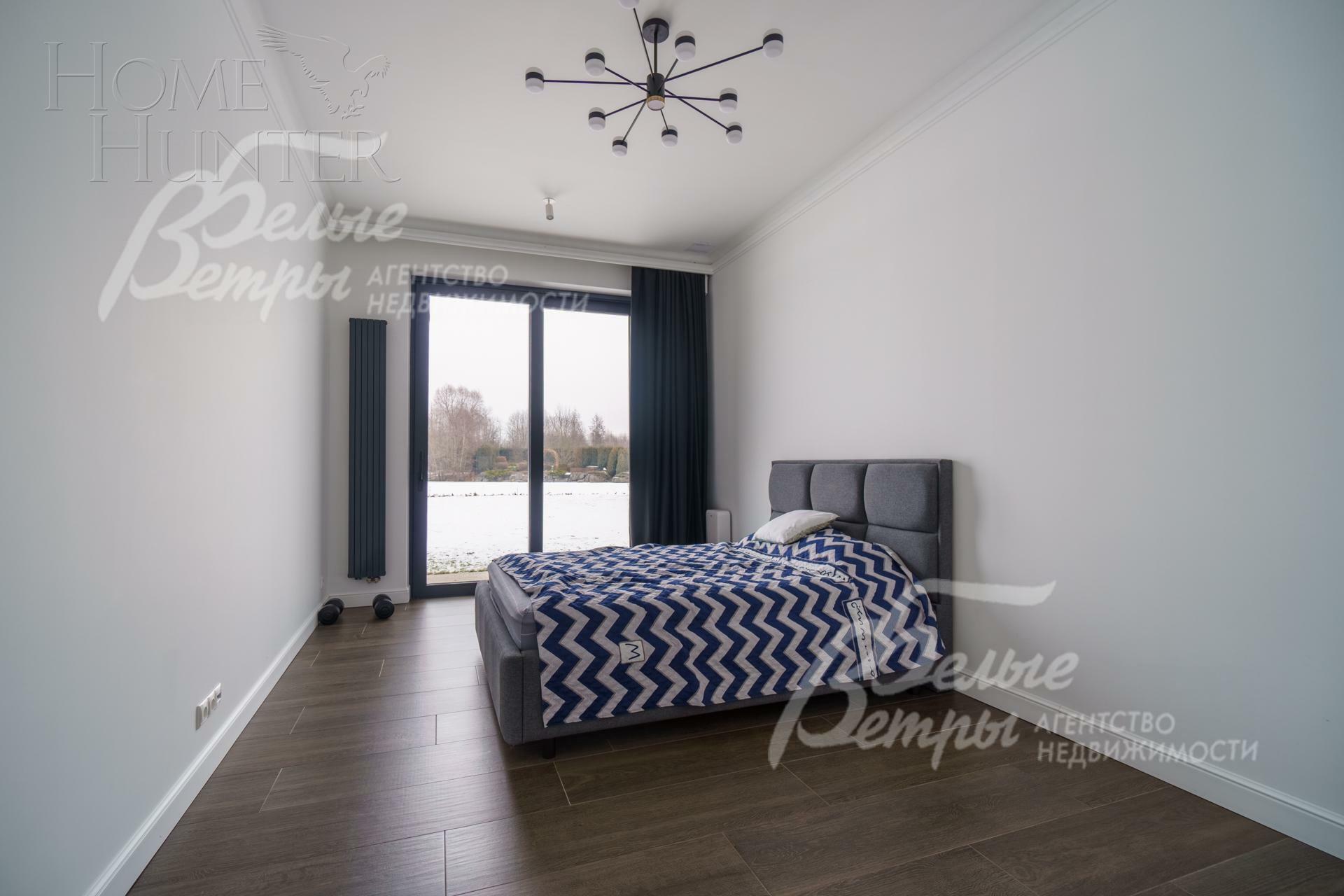 1-этажный коттедж 300 м² с отделкой