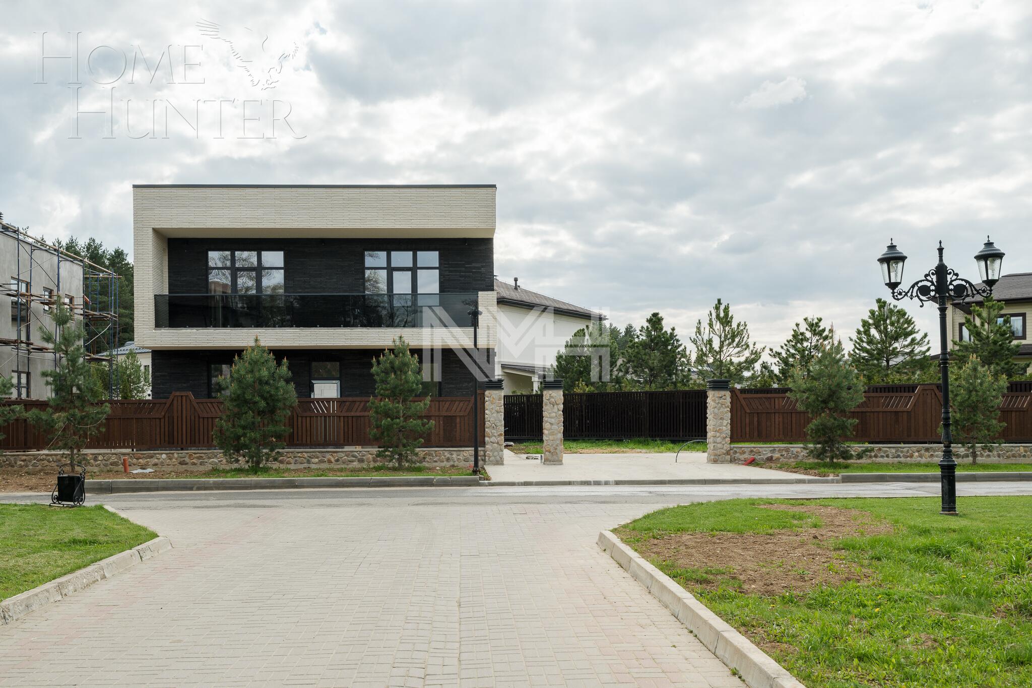 2-этажный коттедж 220 м² без отделки