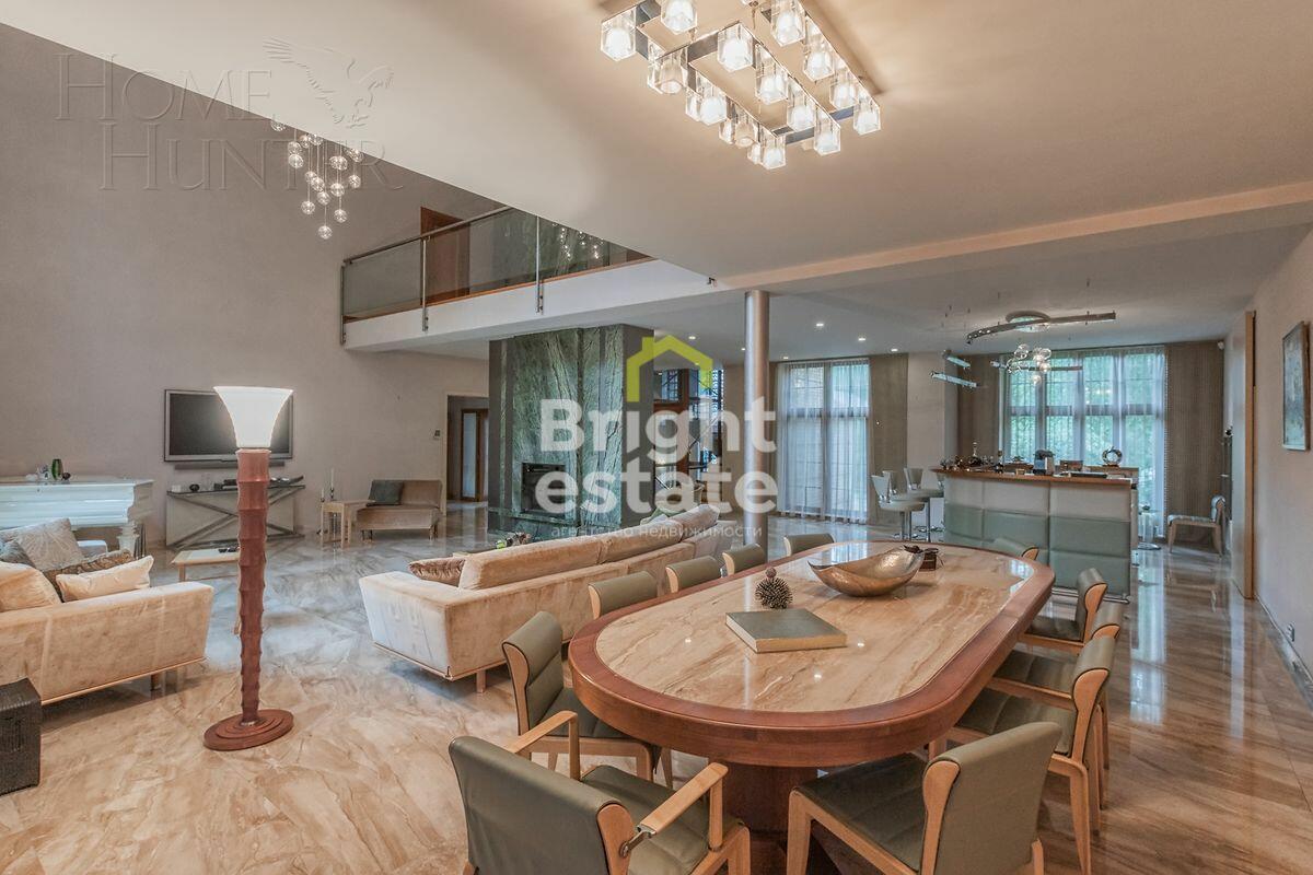 2-этажный коттедж 1 380 м² с отделкой